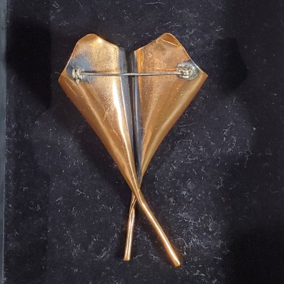VINTAGE CALLA LILLIES COPPER BROOCH in Style of Rebajes - Picture 2 of 2